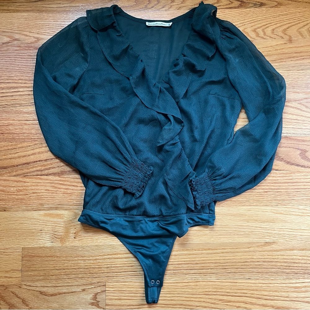 Abercrombie & fitch dark green sheer polka dot printed bodysuit blouse size sm